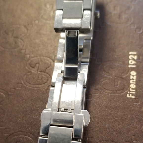 Gucci Wristwatch 4600 L